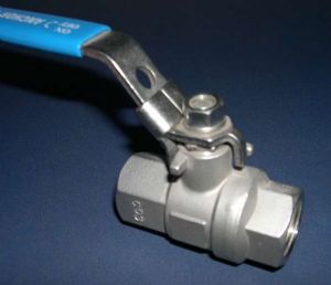 ball valve with lock device